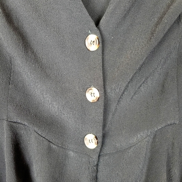 Topshop Black V-Neck Short Sleeve Peplum Top - Picture 3 of 7